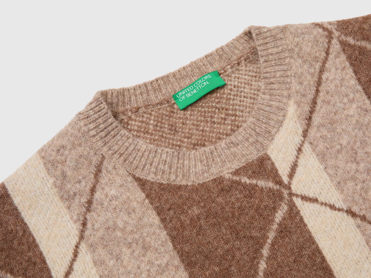 Maglia con righe e rombi in misto lana e alpaca