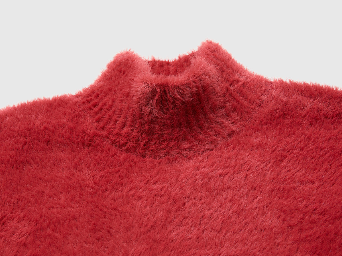 Maglia in filato peloso