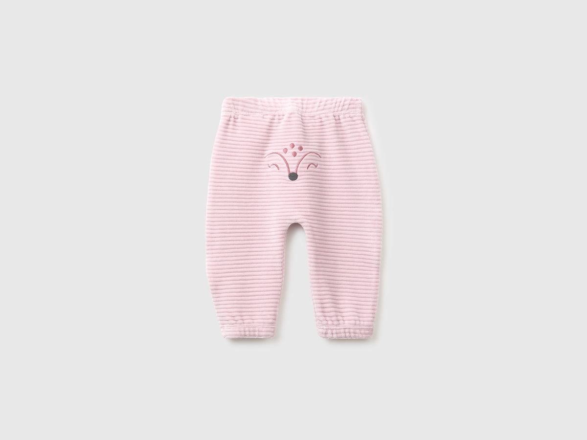 Pantaloni in ciniglia con ricamo dietro