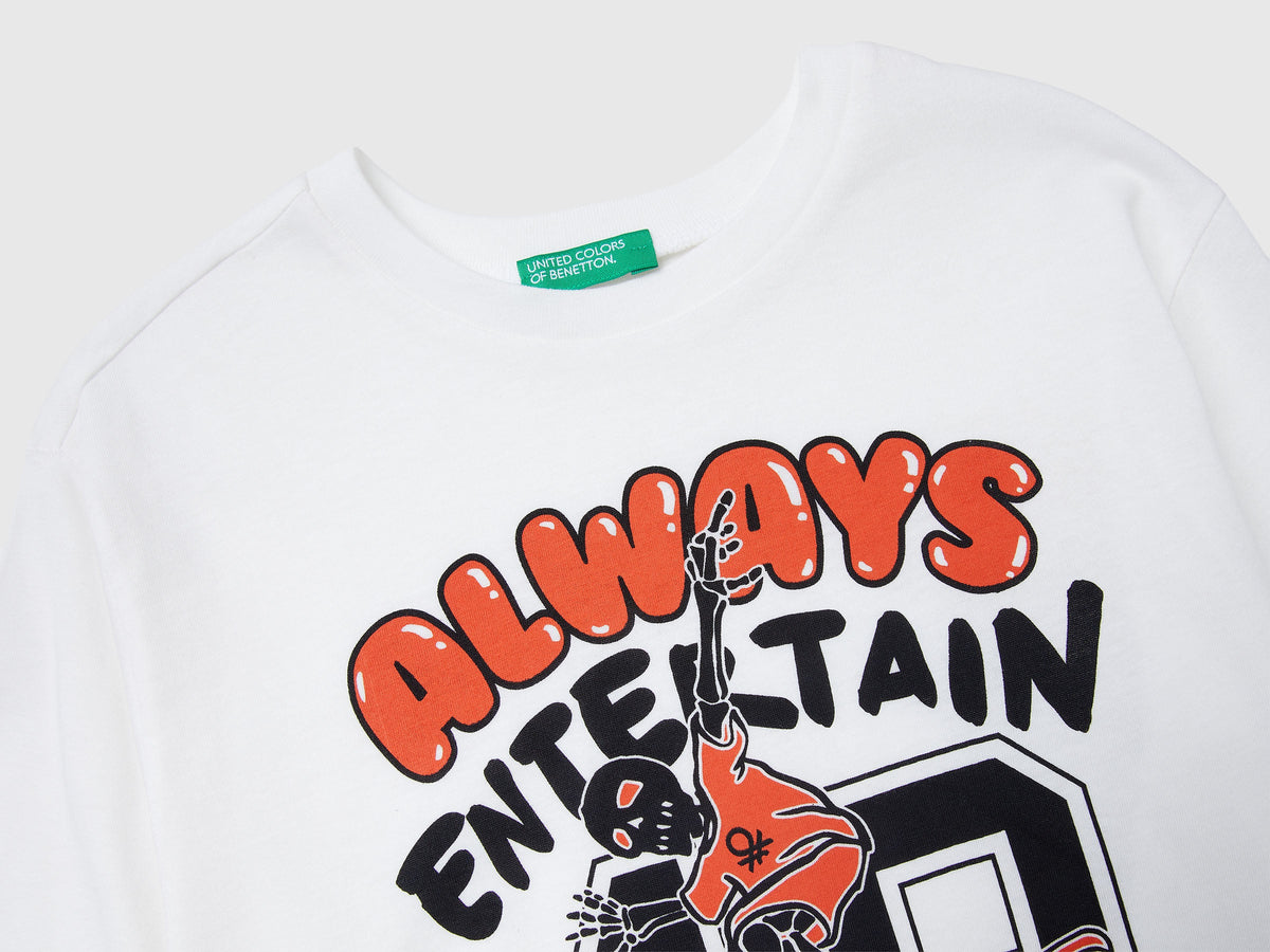 T-shirt con stampa