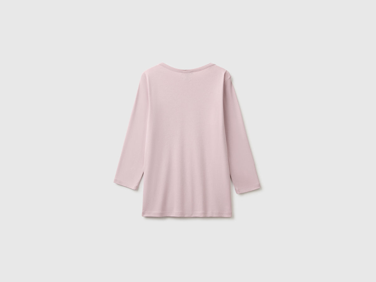 T-shirt slim fit con scollo a barchetta