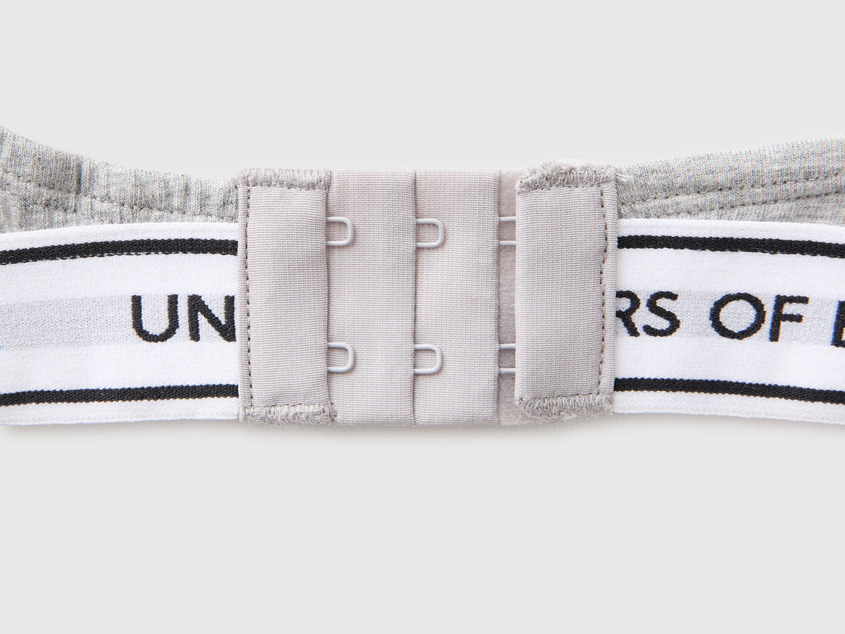 Reggiseno con imbottitura removibile
