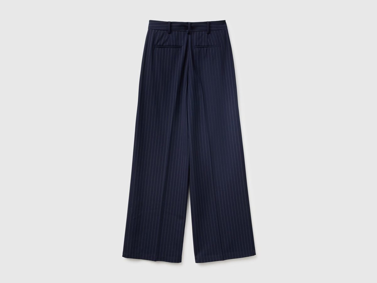 Pantaloni ampi gessati