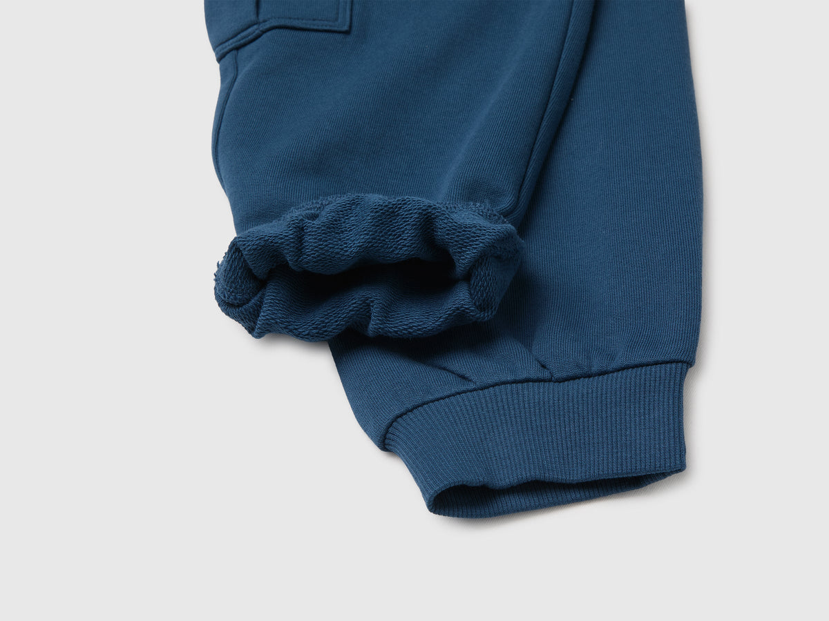 Pantaloni cargo in felpa