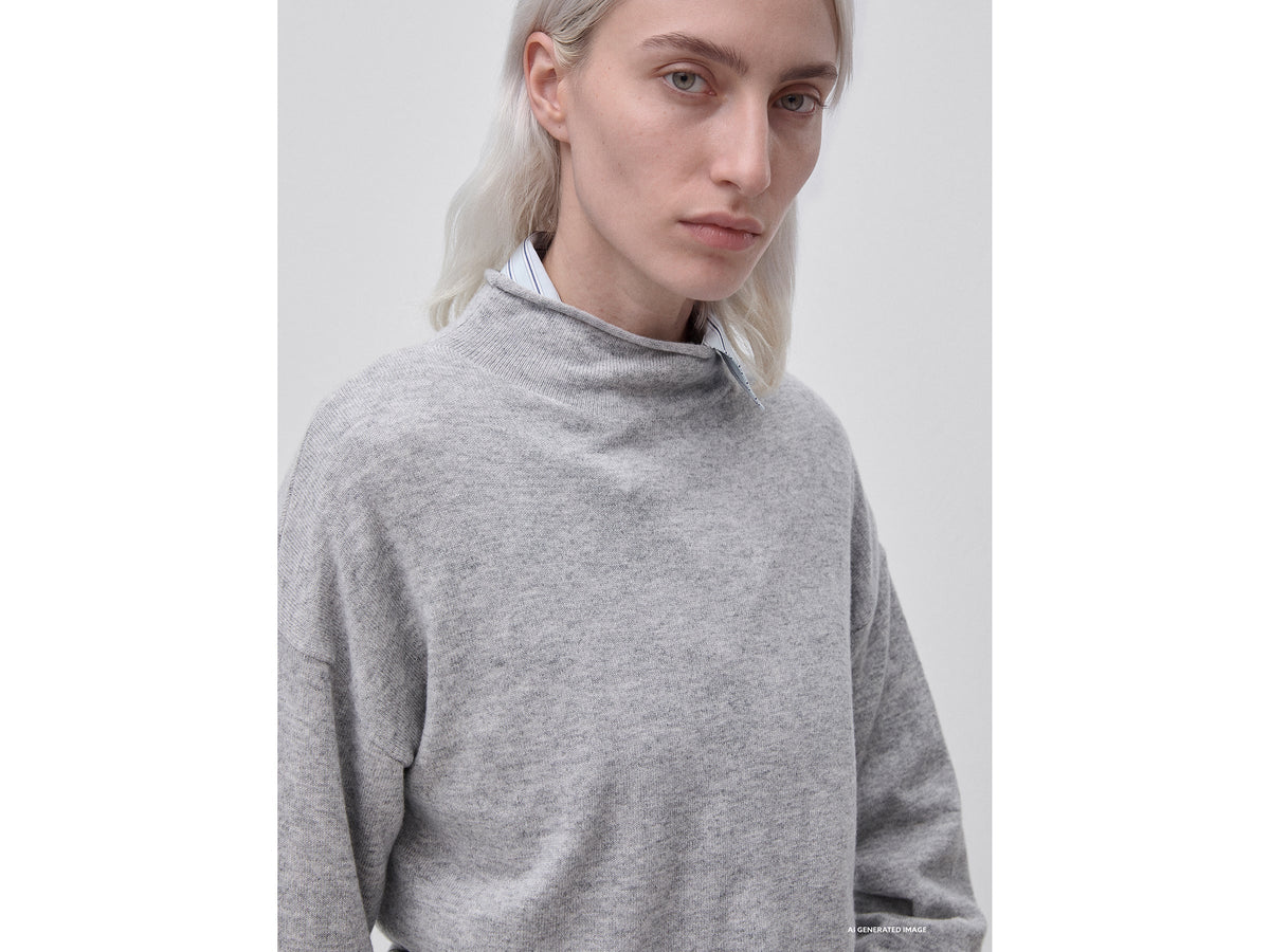Maglia morbida in misto lana e cashmere