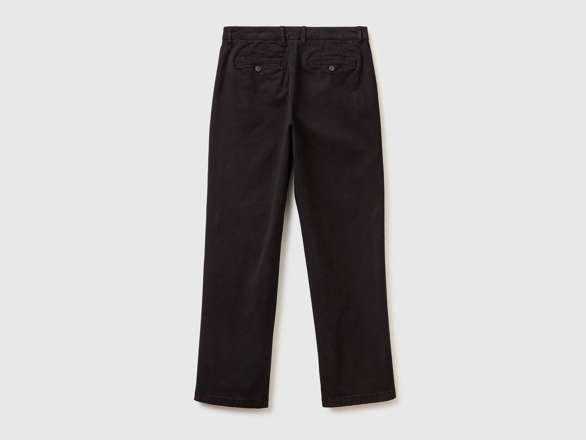 Chino straight fit