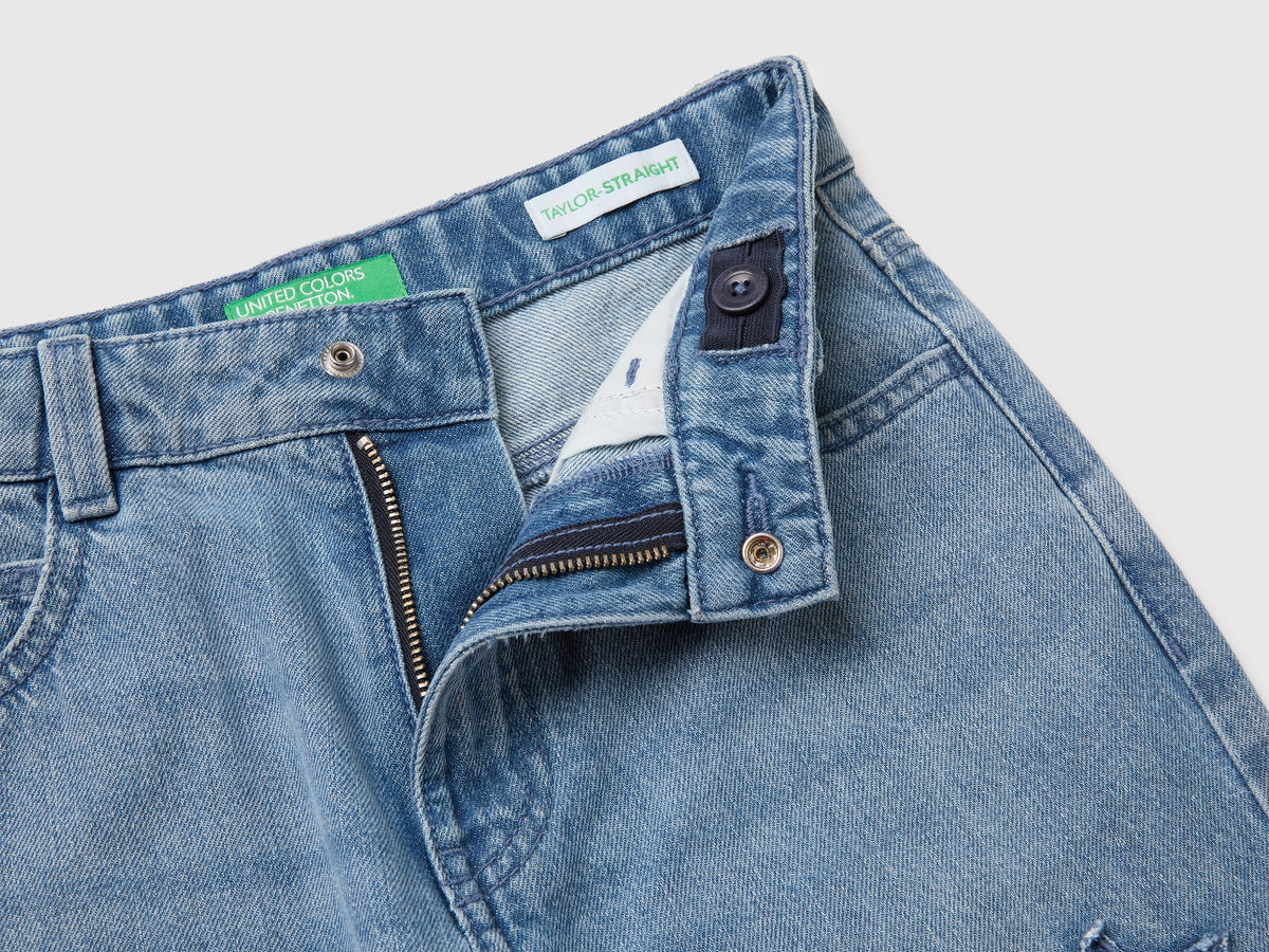 Jeans straight con stelle