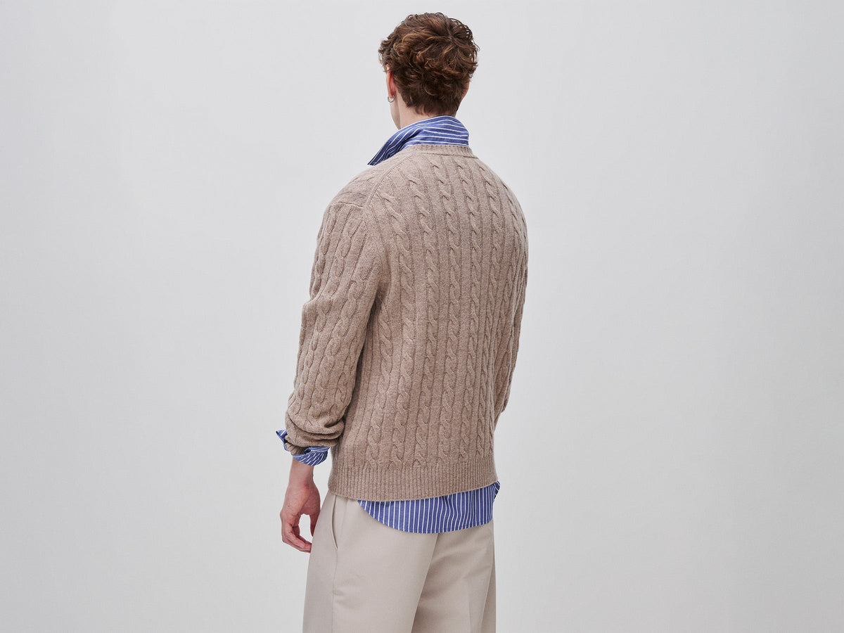 Maglia girocollo con trecce in misto lana