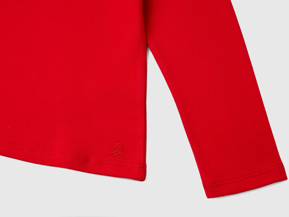 T-shirt dolcevita in caldo cotone