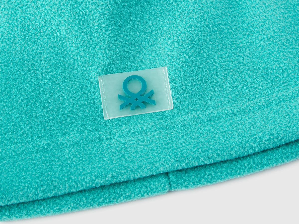 Berretto con logo in pile