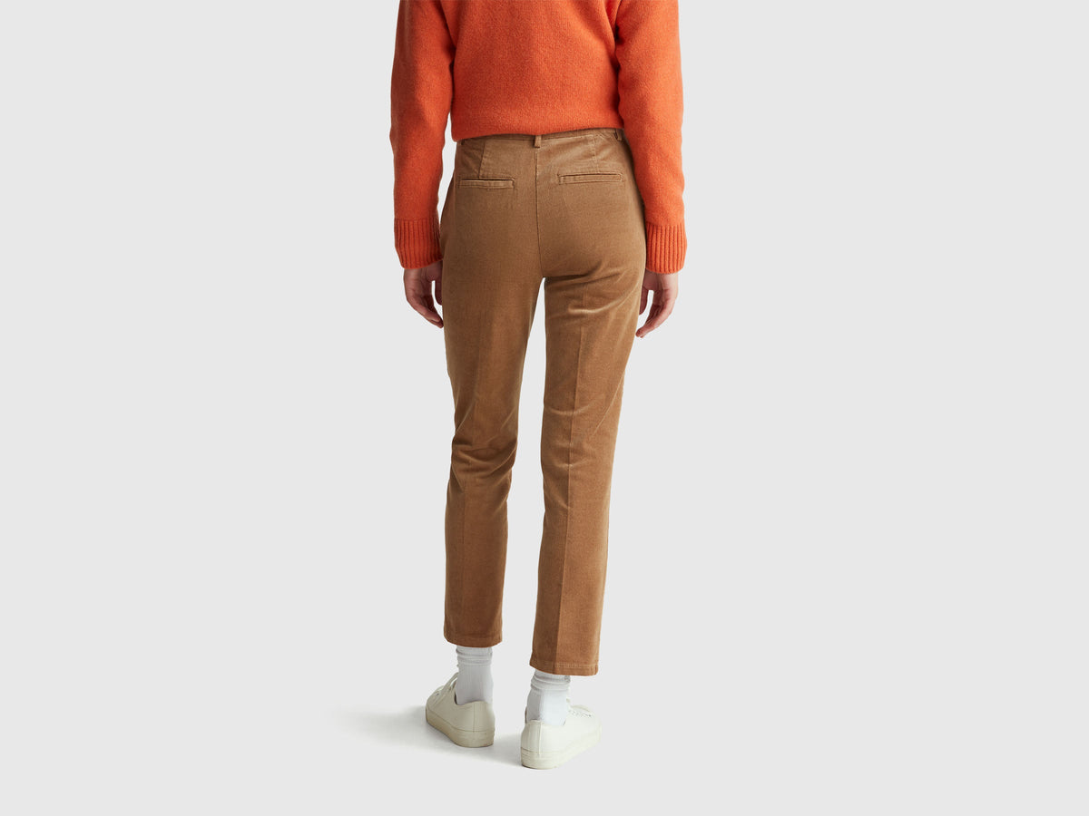 Chino in velluto elasticizzato