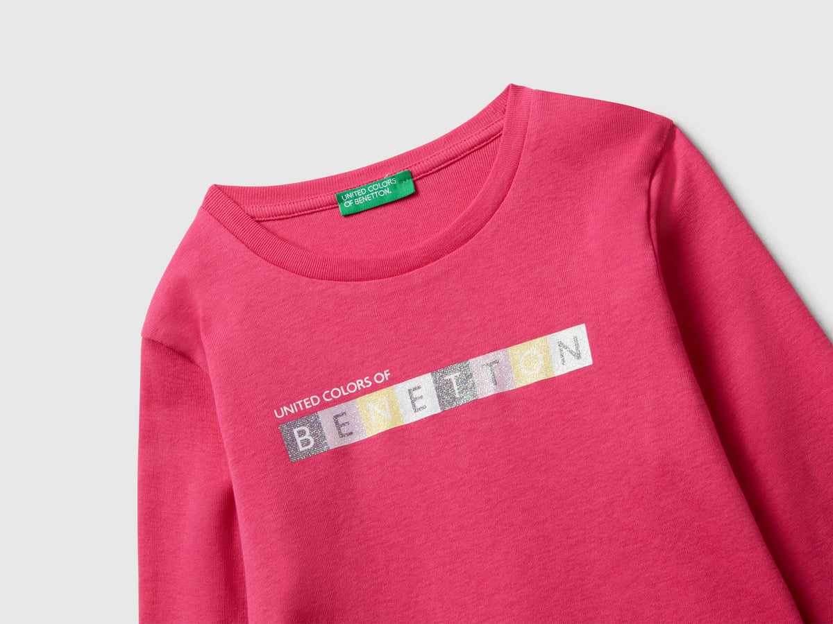 T-shirt con logo glitter in cotone