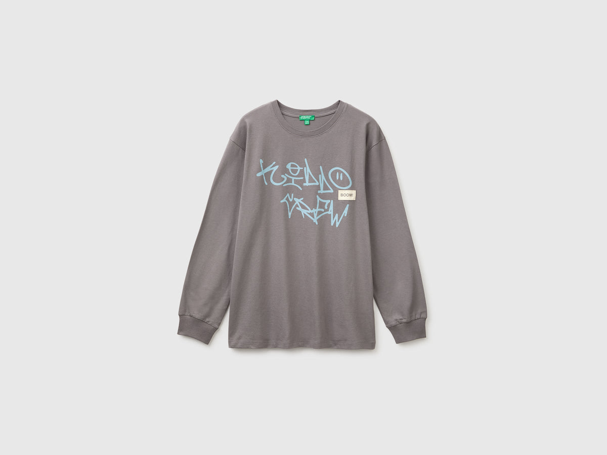 T-shirt con stampa e patch 100% cotone bio
