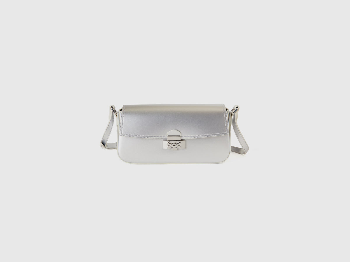 Borsa baguette effetto vernice