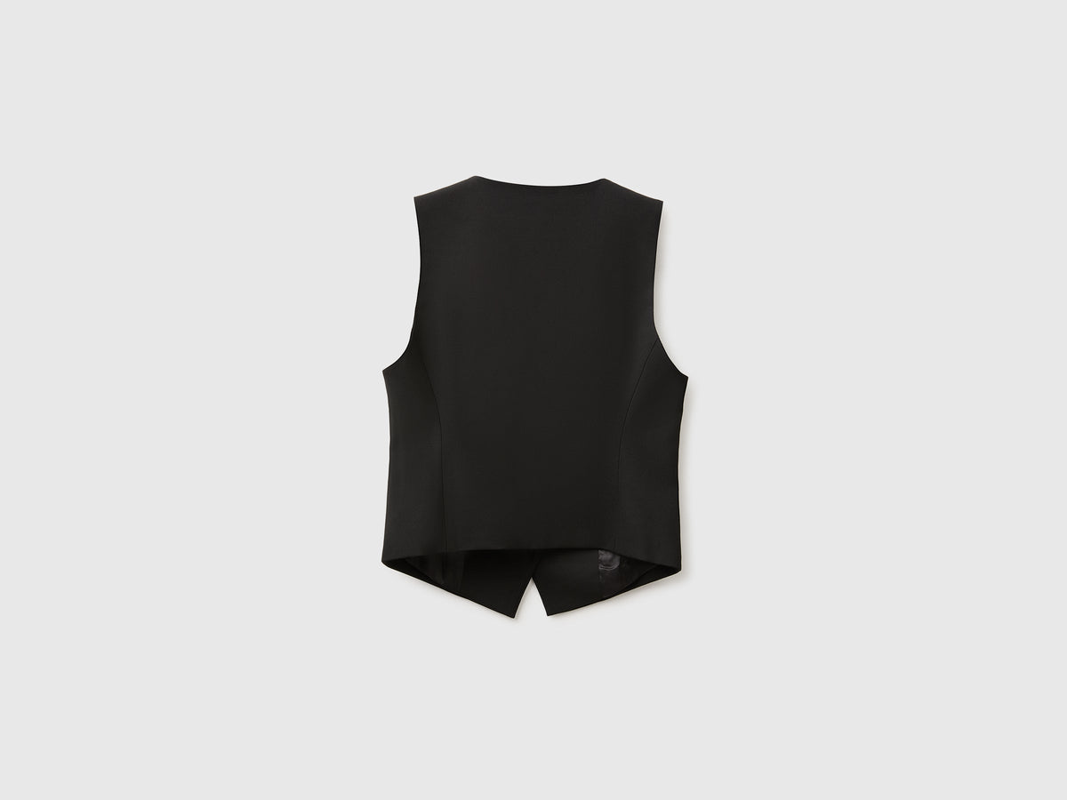 Gilet girocollo con bottoni