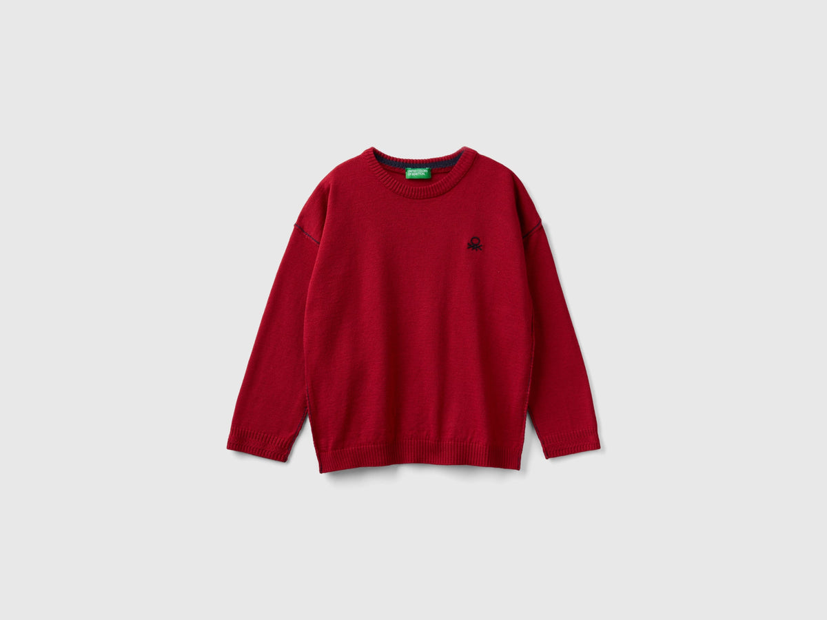 Maglia girocollo con ricamo