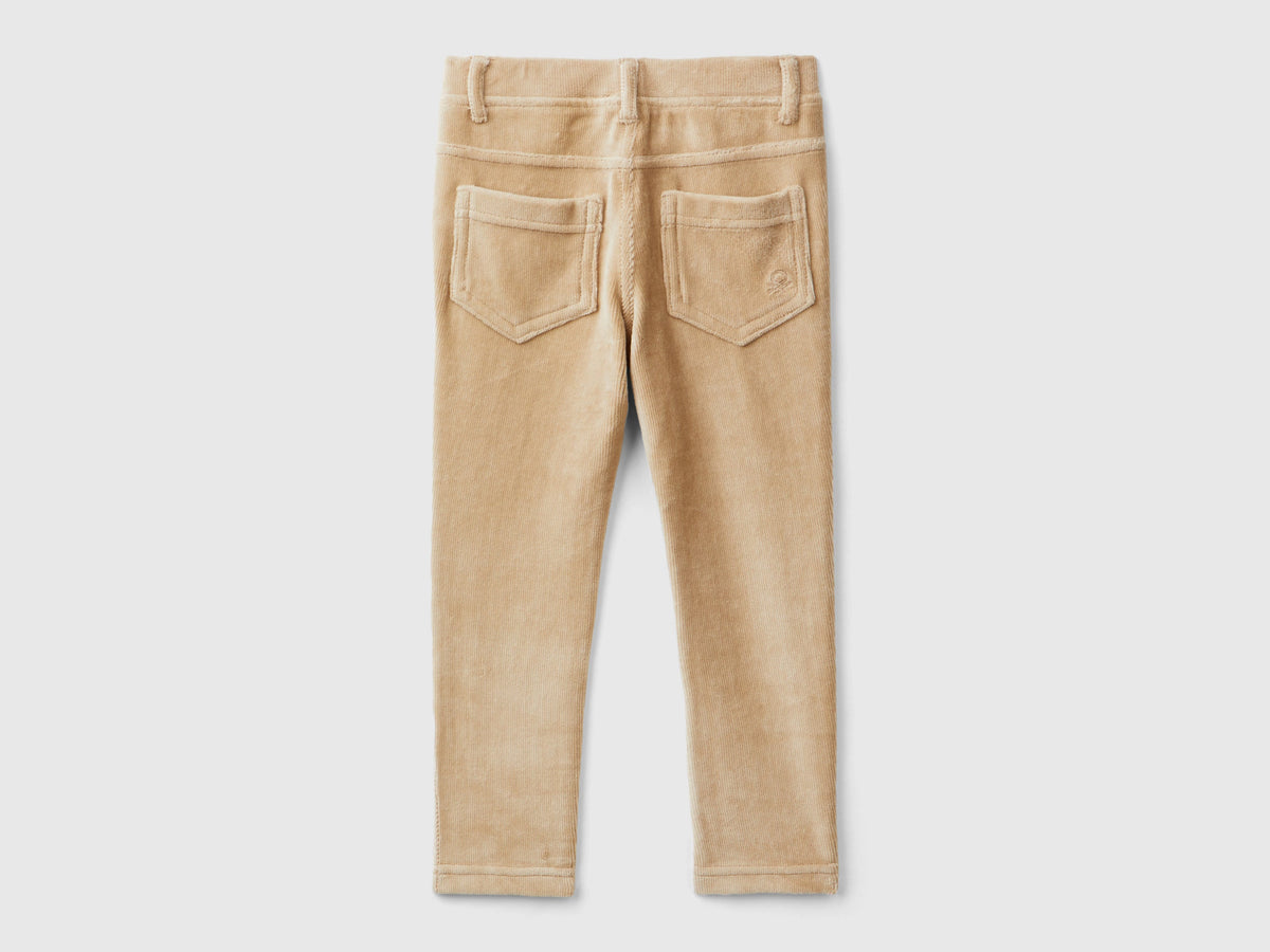 Pantaloni in ciniglia a costine