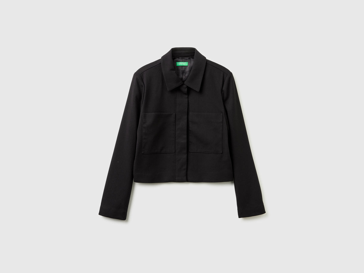 Giacca corta con tasche
