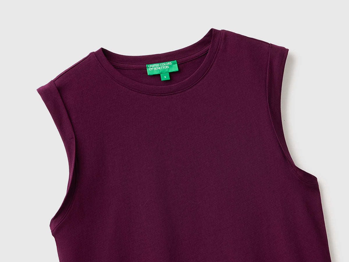 T-shirt smanicata