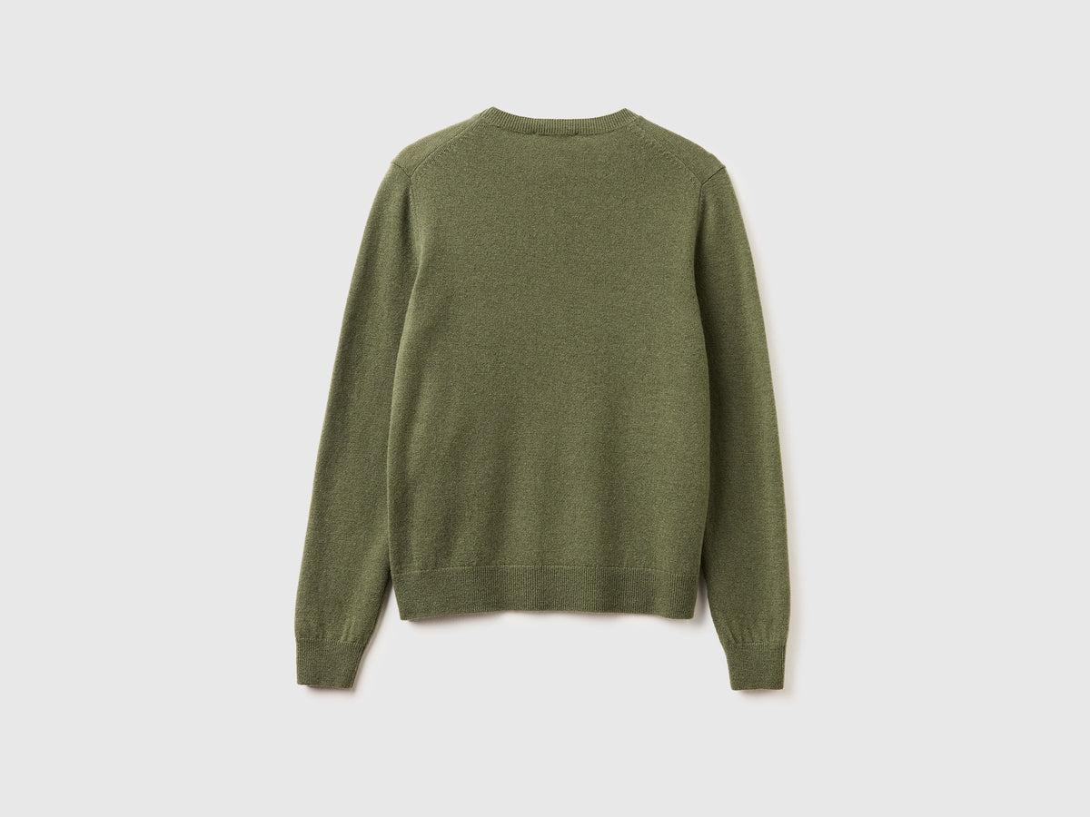 Maglia girocollo verde militare in pura lana Merino