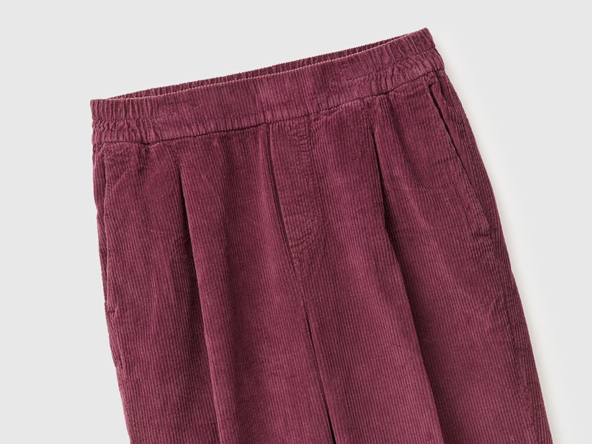Chino in velluto con vita elasticizzata