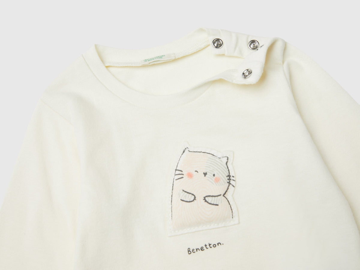 T-shirt con patch animaletto