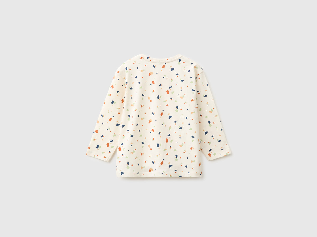 T-shirt con stampa fantasia in cotone bio