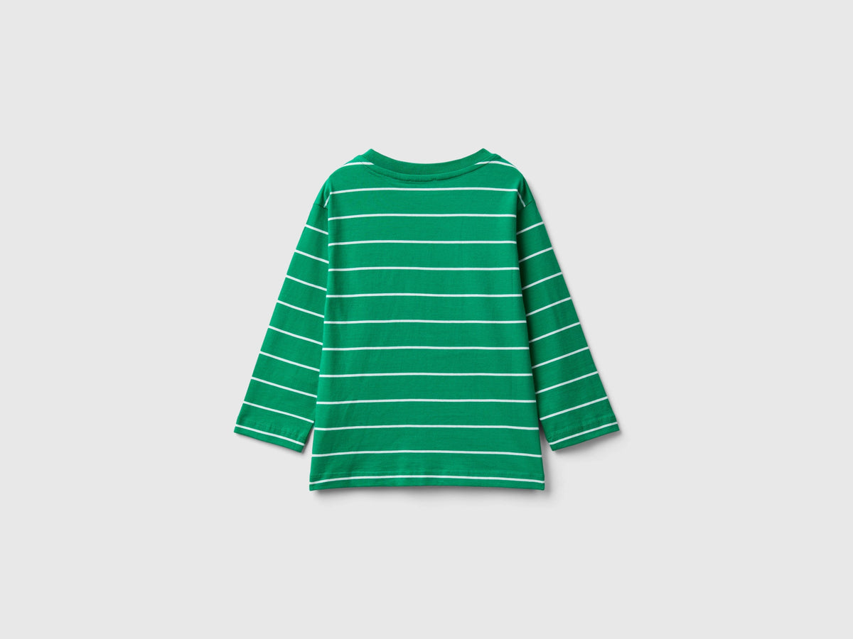 T-shirt a righe con applicazione