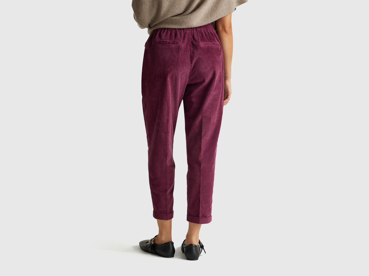 Chino in velluto con vita elasticizzata