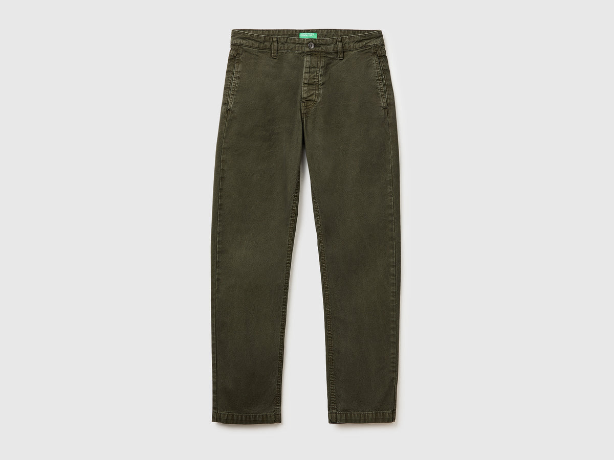 Chino straight fit