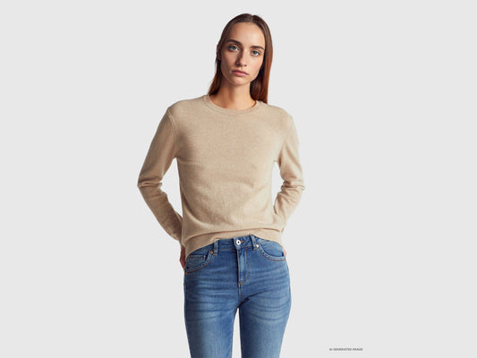Maglia girocollo beige in pura lana Merino