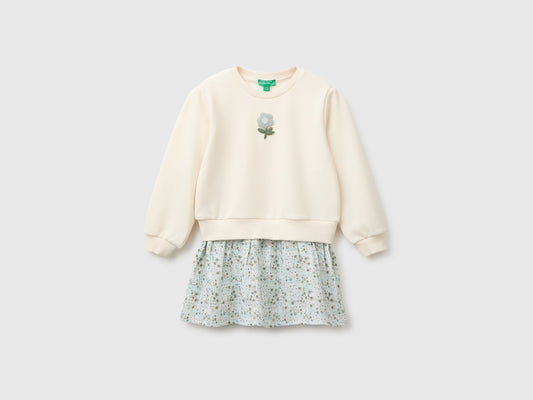 Vestito con gonna a fiori