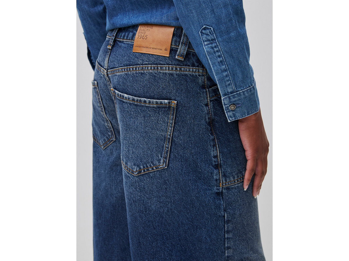 Bermuda di jeans