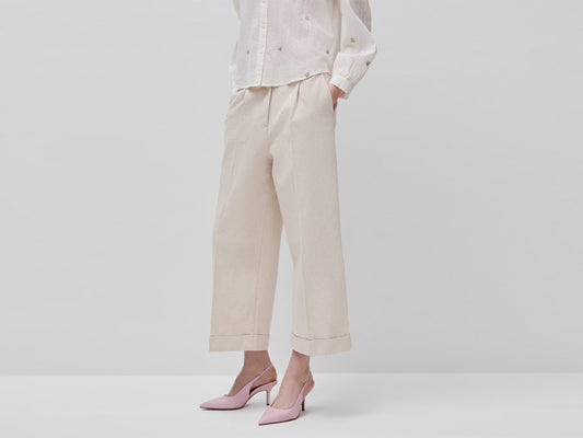 Pantaloni ampi con risvolto
