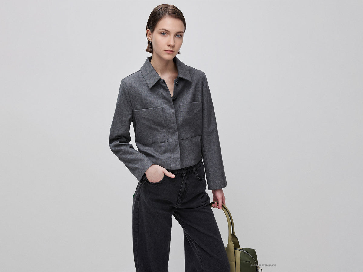 Giacca corta con tasche