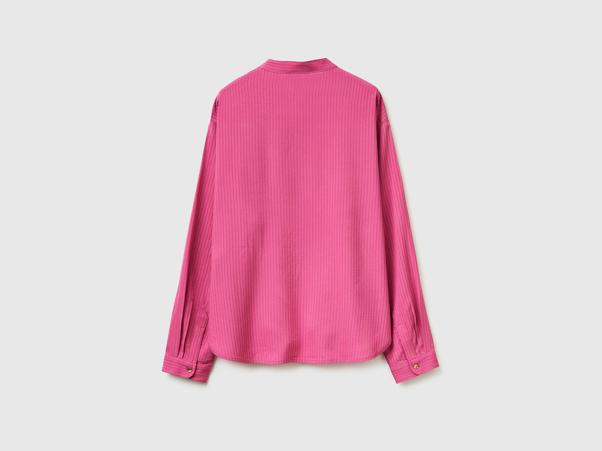 Blusa a righe con collo alla coreana