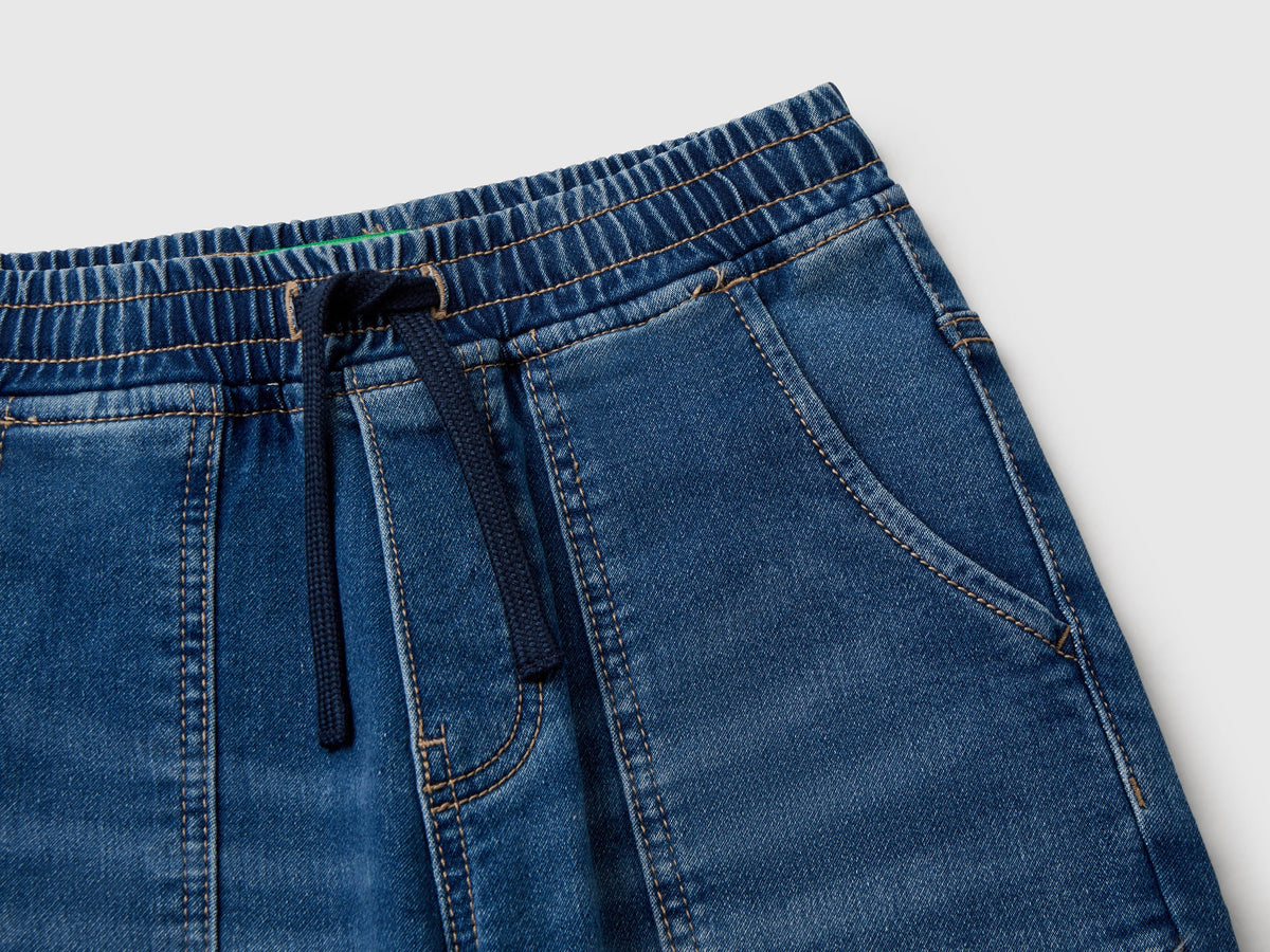 Joggers di jeans