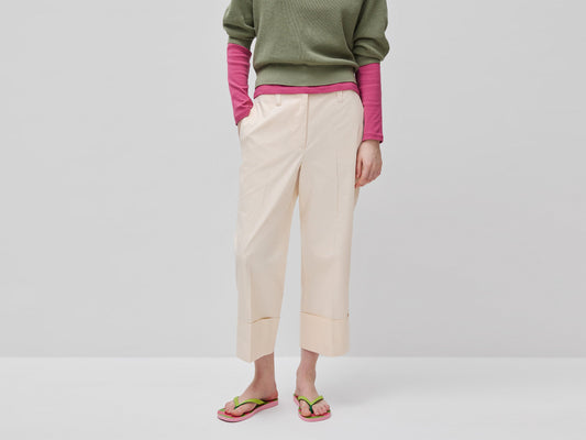 Pantaloni con risvolto