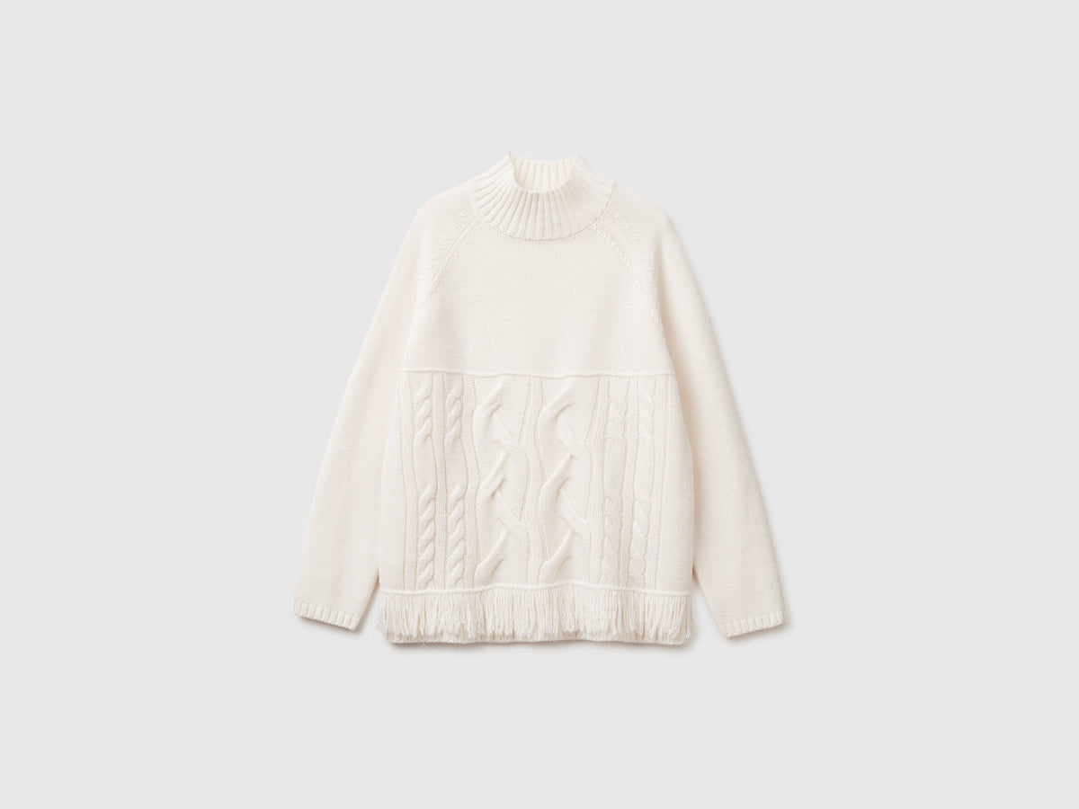Maglione dolcevita over fit con frange