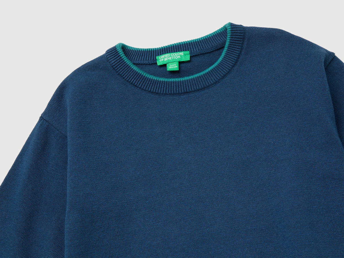 Maglia 100% cotone con bordi a contrasto