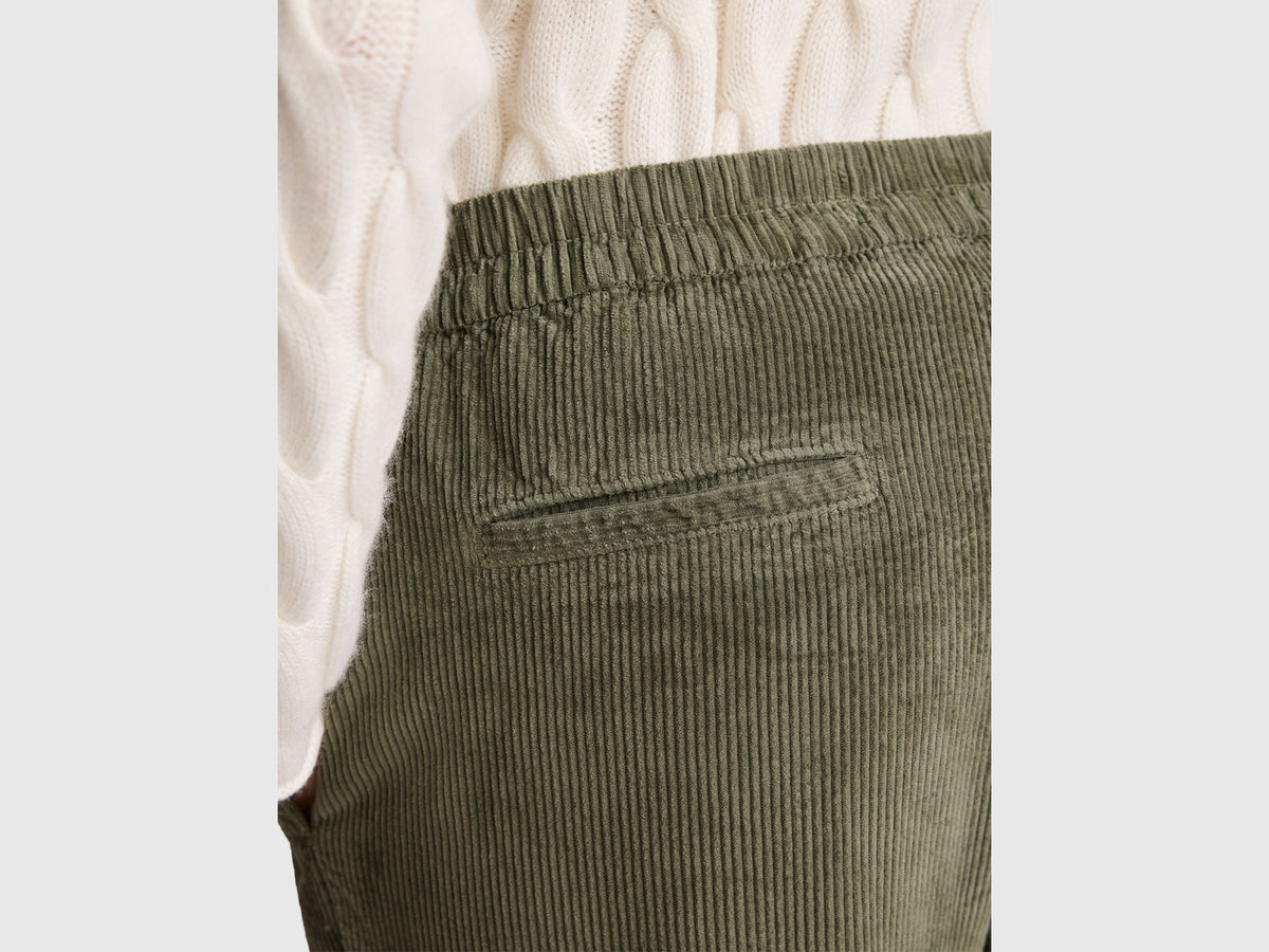 Chino in velluto con vita elasticizzata