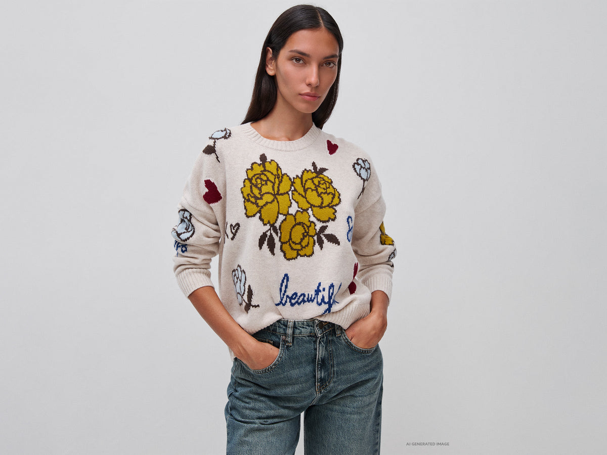 Maglia 100% lana con intarsio floreale