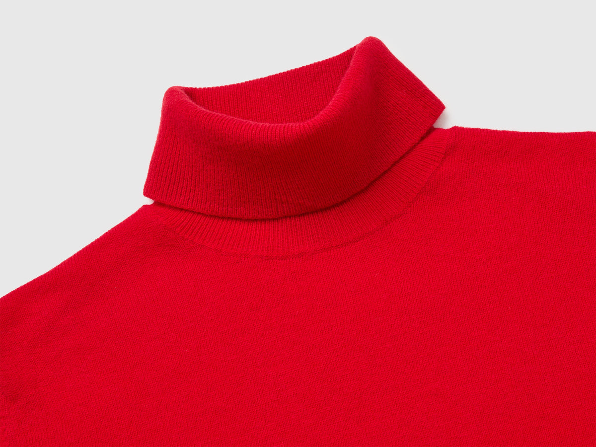 Maglione dolcevita rosso prugna in pura lana Merino