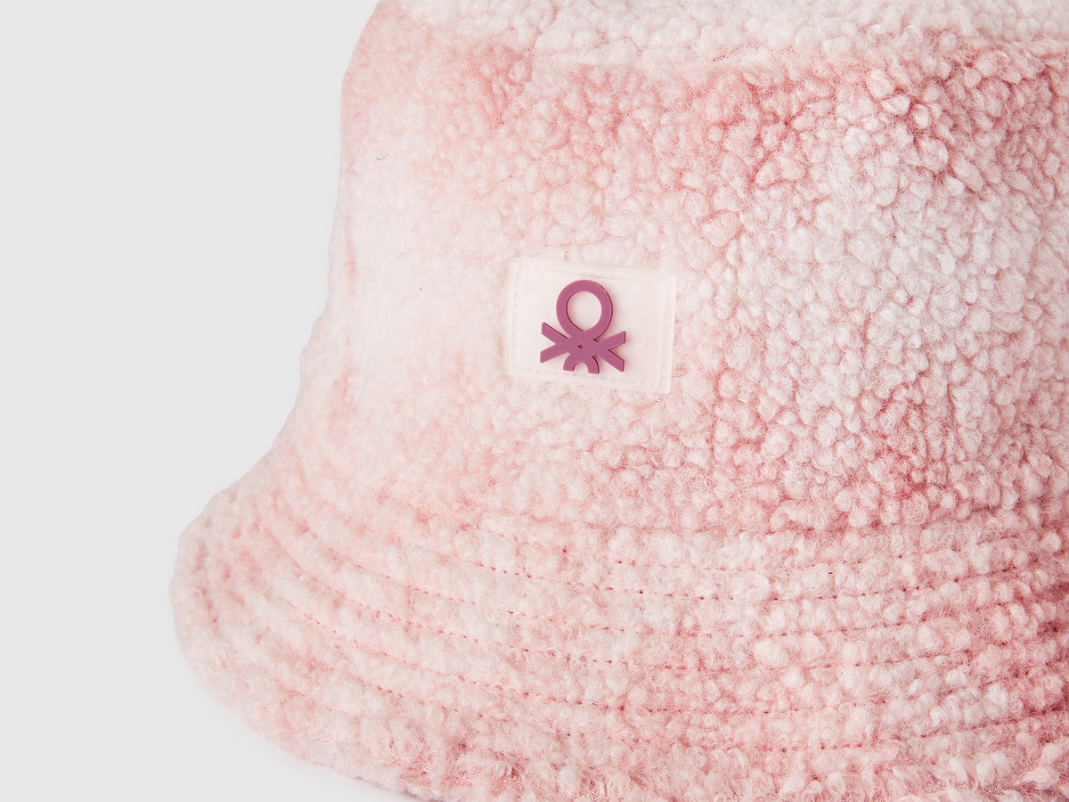 Cappello alla pescatora effetto orsetto