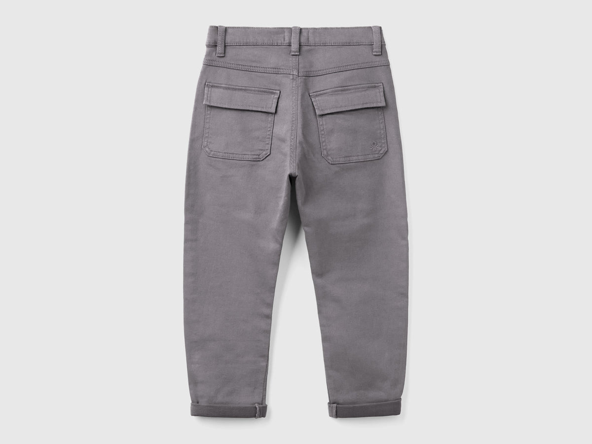 Pantaloni carrot fit