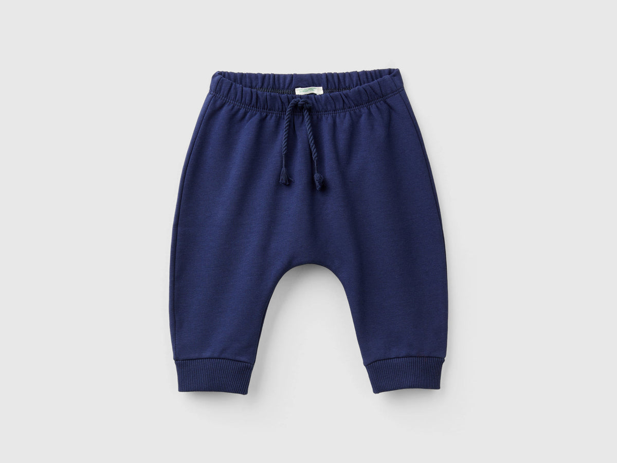 Pantaloni in calda felpa con taschino