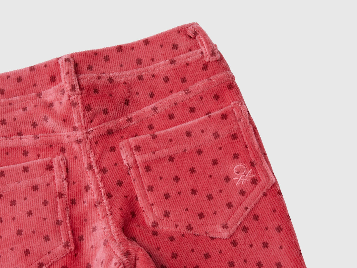 Pantaloni slim fit in ciniglia