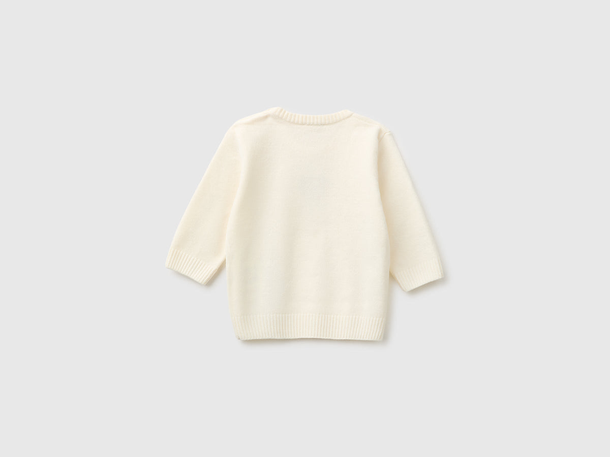 Maglia in ciniglia con ricamo