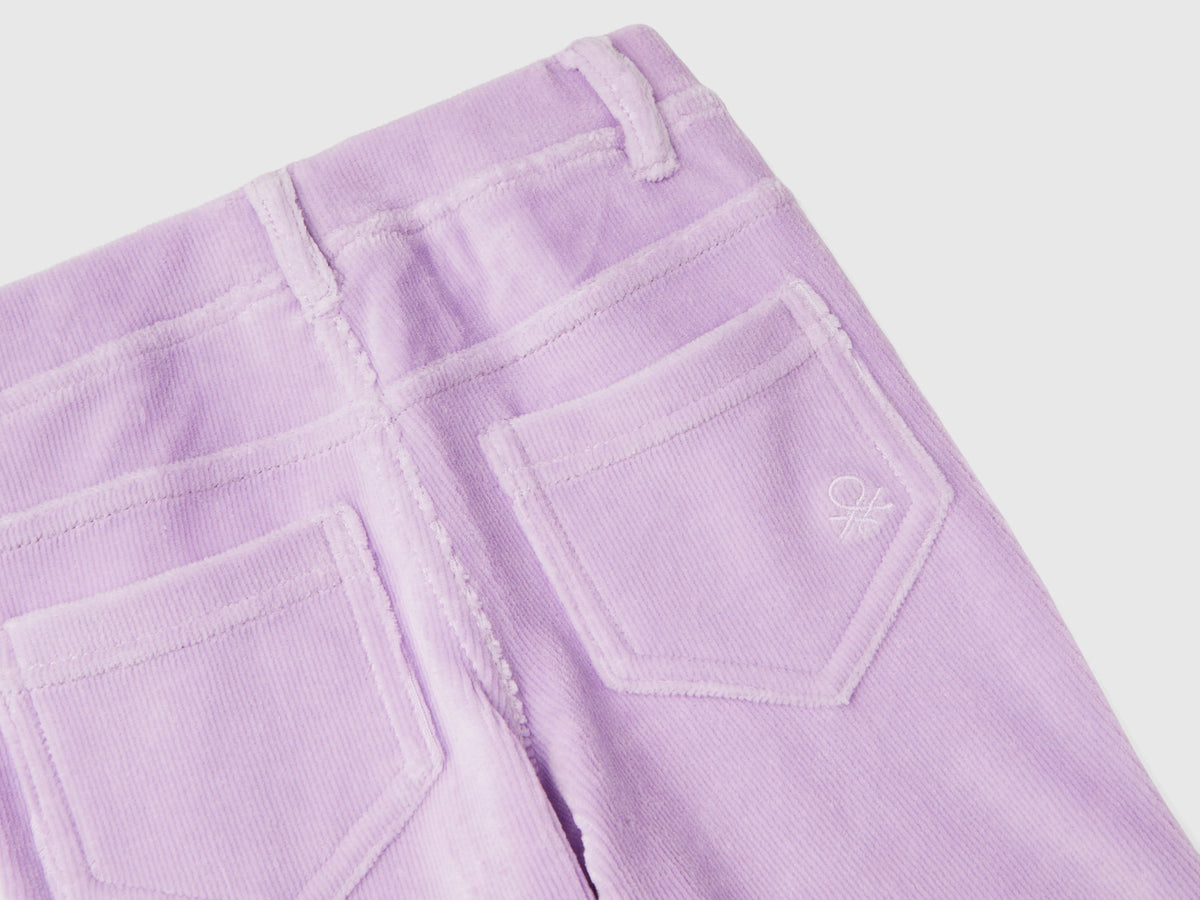 Pantaloni in ciniglia a costine