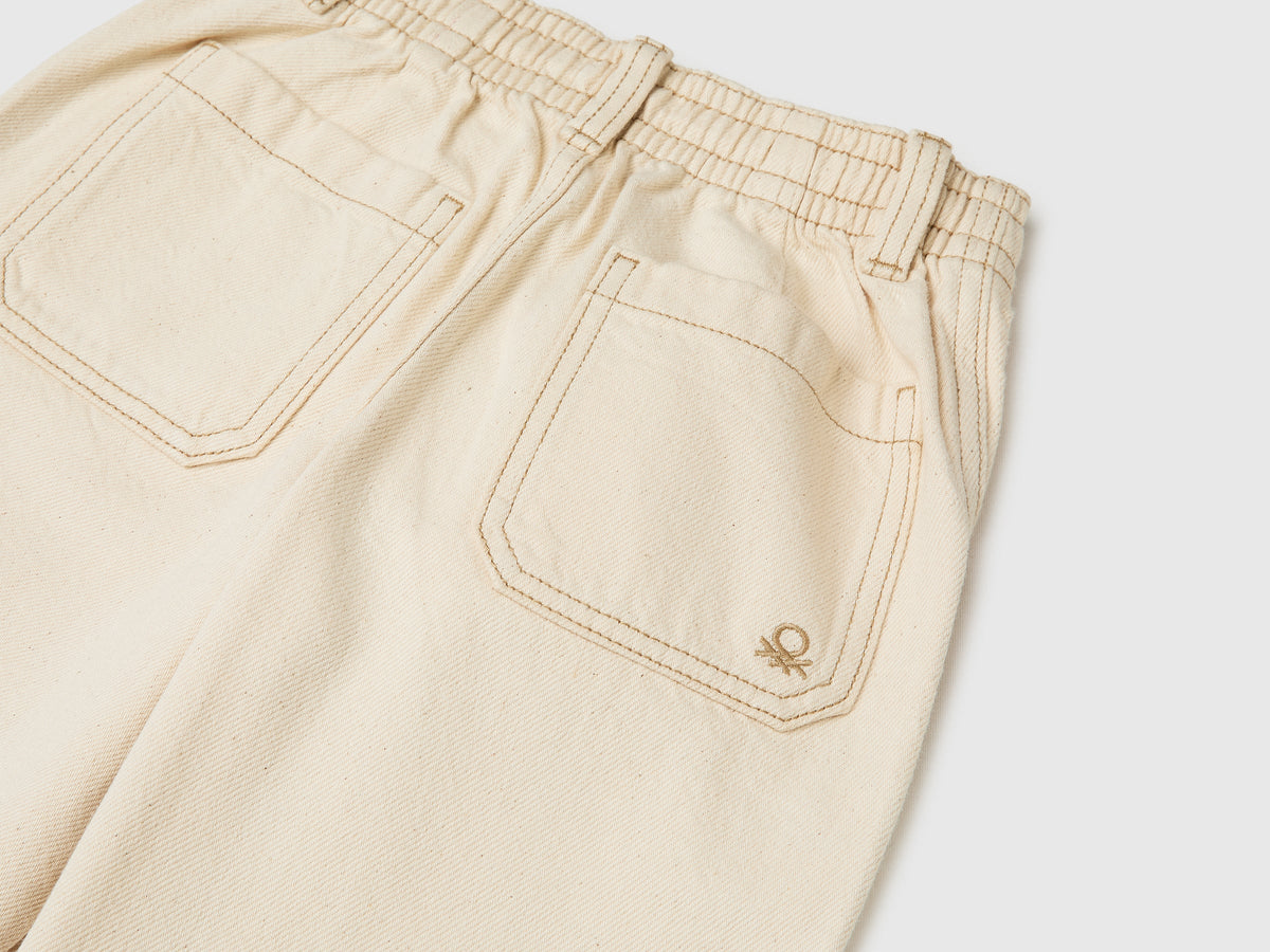 Pantaloni loose fit con coulisse